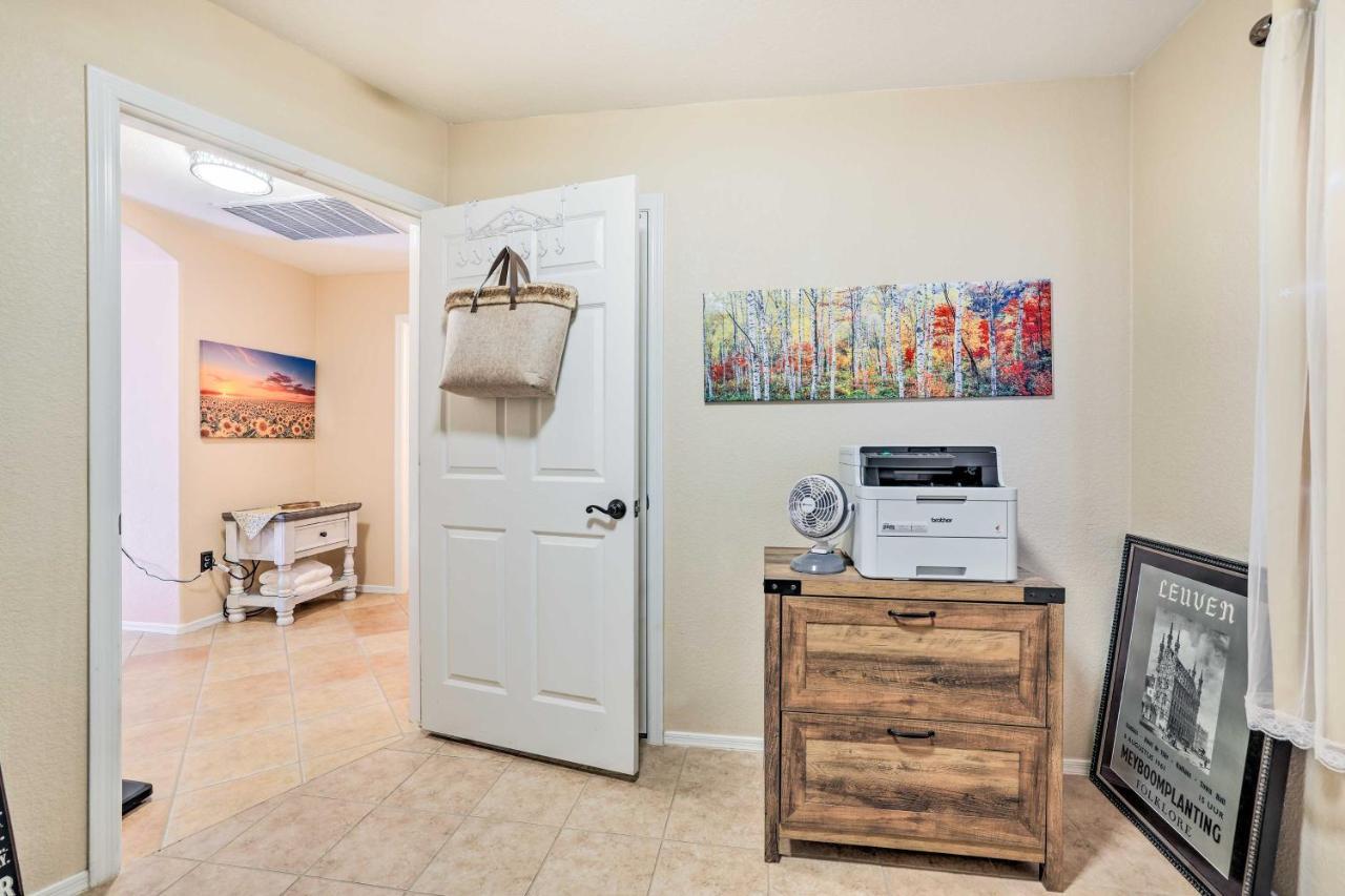 Goodyear Vacation Rental With Pool, Close To Hikes! Liberty Eksteriør billede